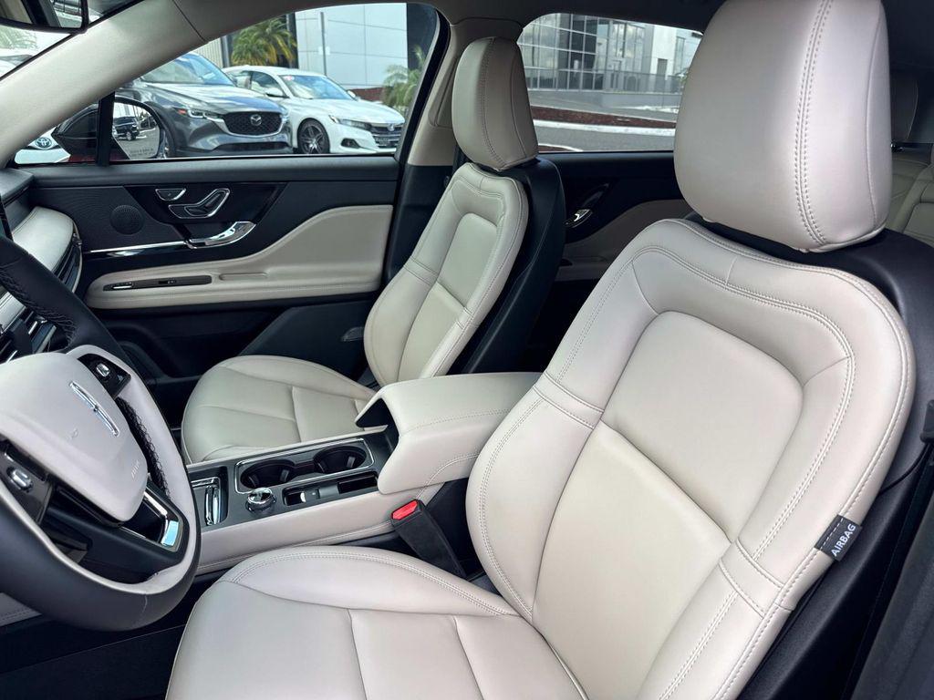 new 2025 Lincoln Corsair car, priced at $42,655