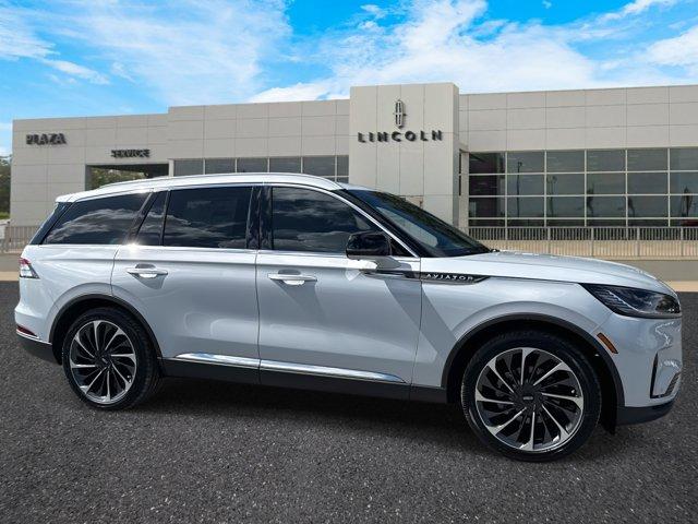 new 2025 Lincoln Aviator car, priced at $77,375