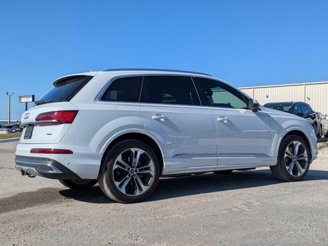 used 2021 Audi Q7 car, priced at $34,900