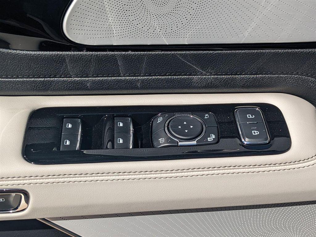 new 2025 Lincoln Aviator car, priced at $79,350