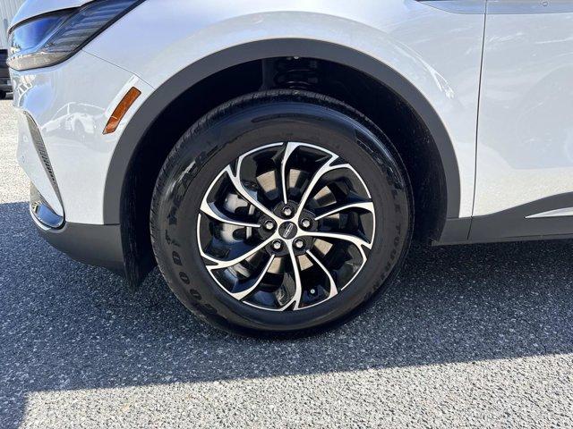 new 2026 Lincoln Nautilus car, priced at $61,240