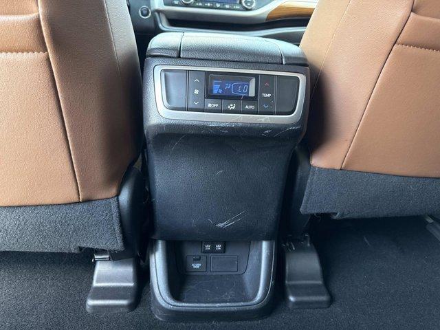 used 2018 Toyota Highlander car, priced at $28,900