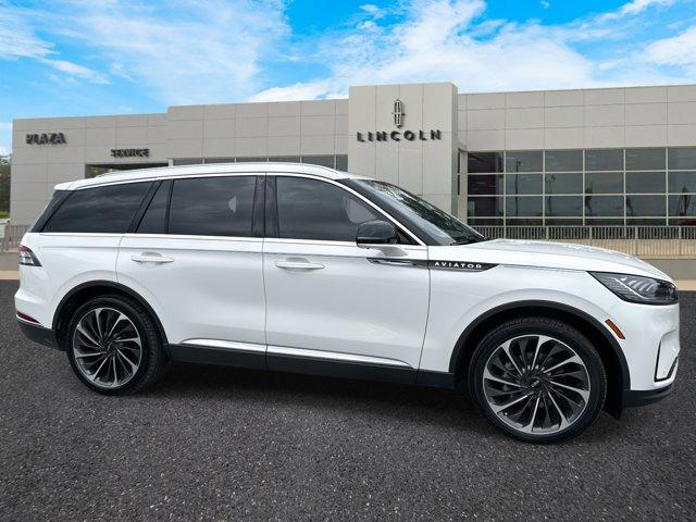 new 2025 Lincoln Aviator car, priced at $70,680