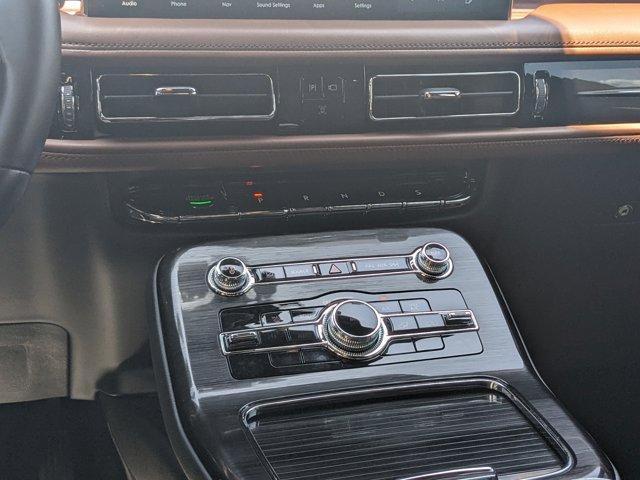 used 2021 Lincoln Nautilus car, priced at $37,900