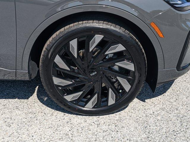 new 2025 Lincoln Nautilus car, priced at $80,645