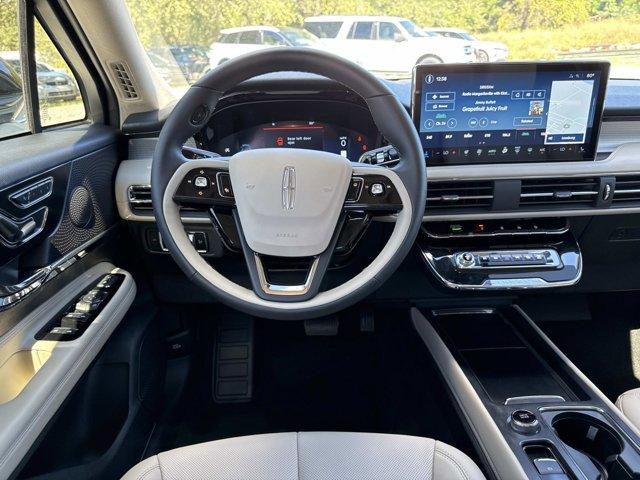 new 2025 Lincoln Corsair car, priced at $47,920