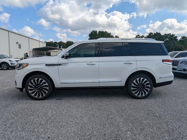 new 2024 Lincoln Navigator car, priced at $116,295