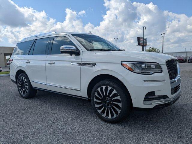 new 2024 Lincoln Navigator car, priced at $116,295