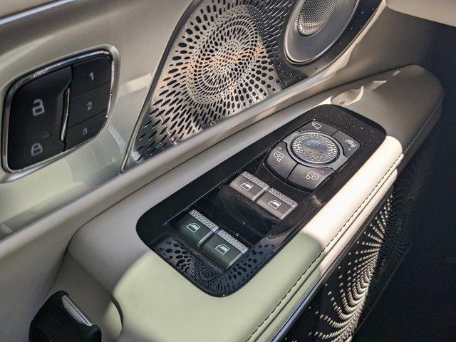 new 2025 Lincoln Nautilus car, priced at $78,395