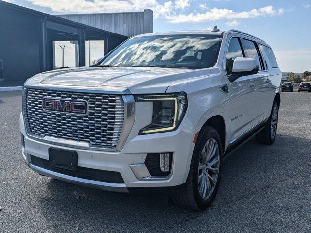 used 2022 GMC Yukon XL car, priced at $58,900