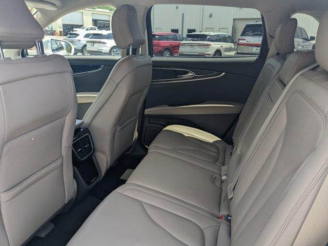 used 2021 Lincoln Nautilus car, priced at $30,900