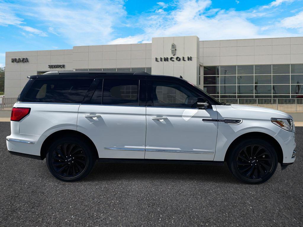 used 2021 Lincoln Navigator car, priced at $58,900