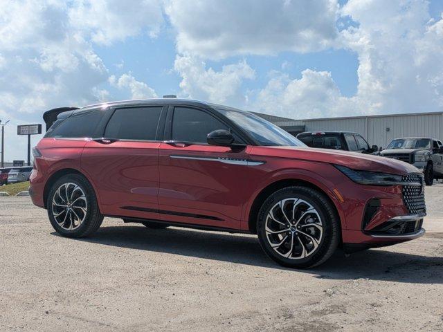 new 2025 Lincoln Nautilus car, priced at $62,455