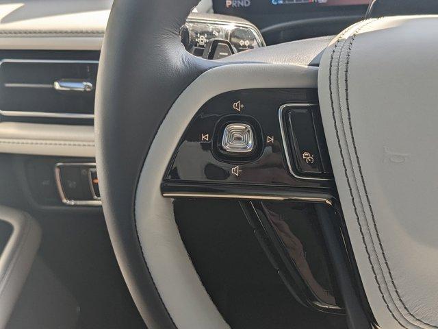 new 2025 Lincoln Aviator car, priced at $76,250