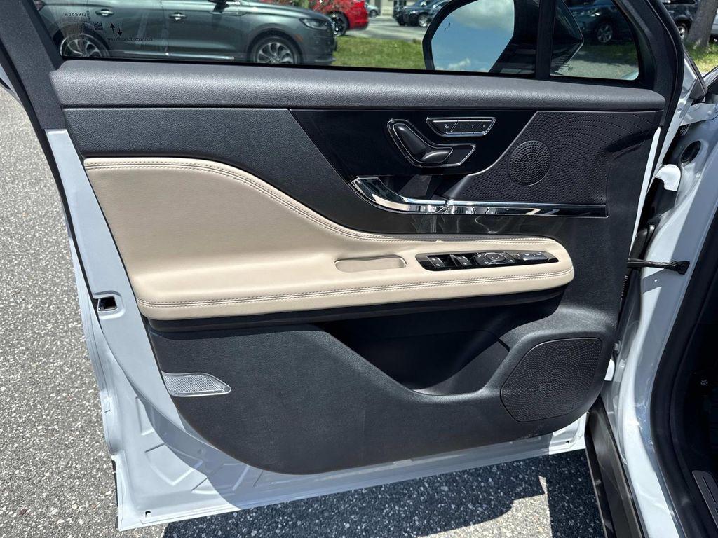 new 2025 Lincoln Corsair car, priced at $42,480