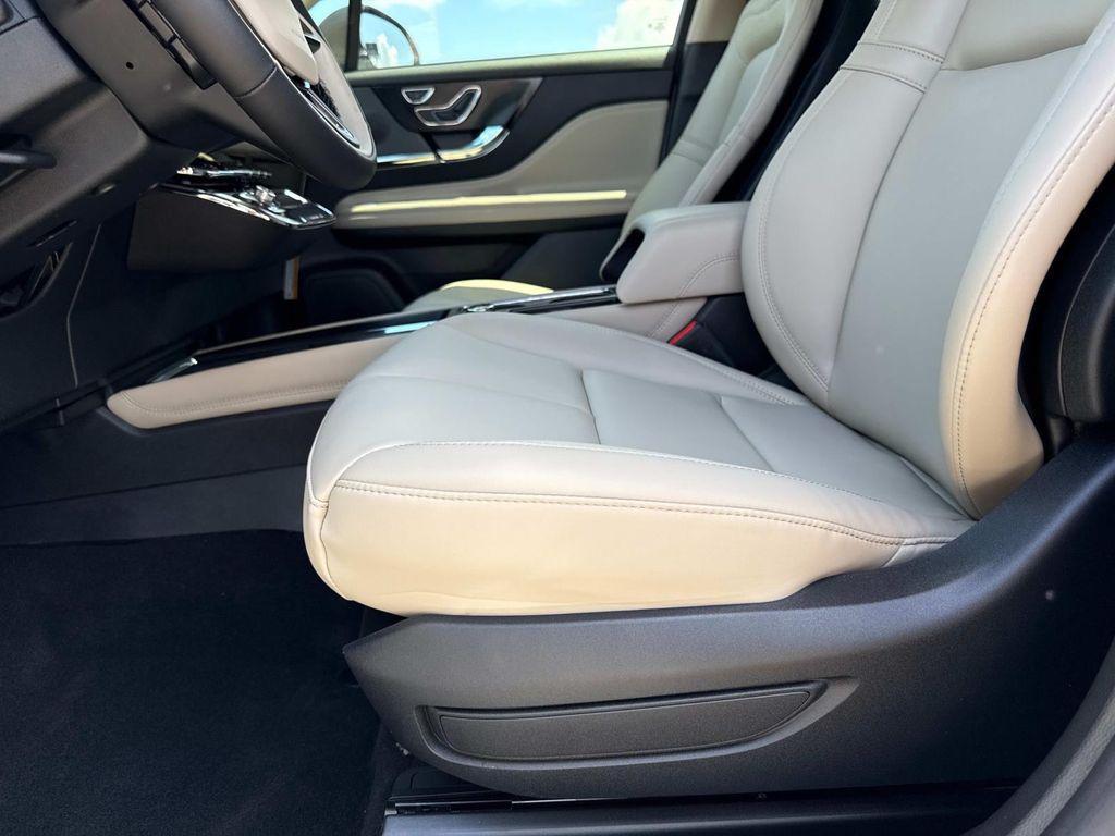new 2025 Lincoln Corsair car, priced at $42,480
