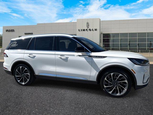 new 2025 Lincoln Aviator car, priced at $82,440