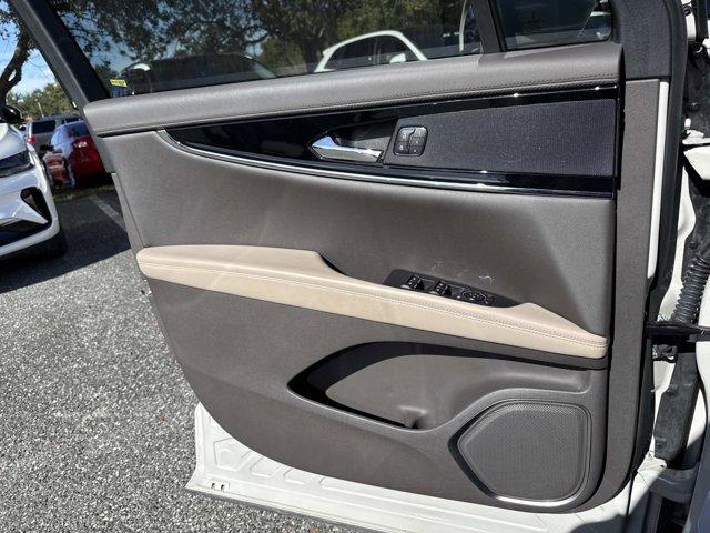 used 2022 Lincoln Nautilus car, priced at $29,900