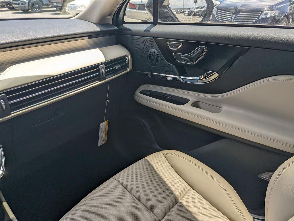 new 2025 Lincoln Corsair car, priced at $47,170