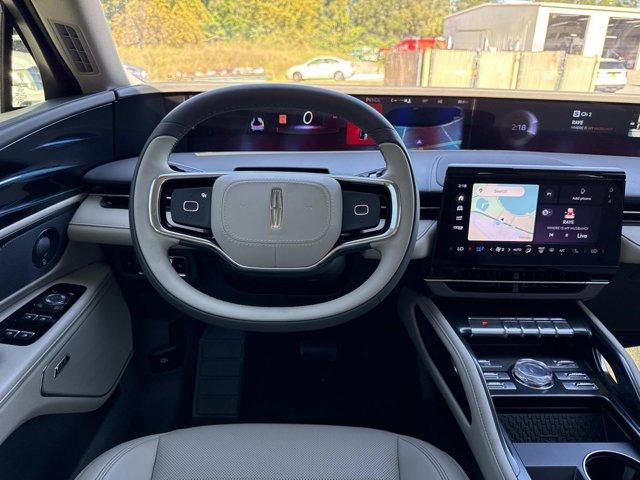 new 2025 Lincoln Nautilus car, priced at $58,020