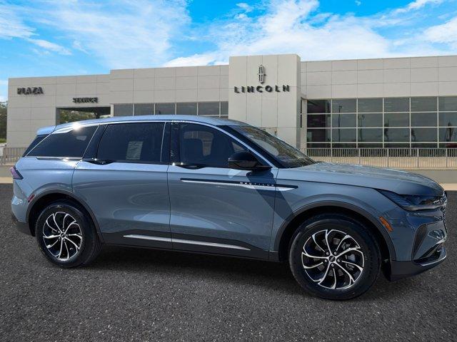 new 2025 Lincoln Nautilus car, priced at $58,020