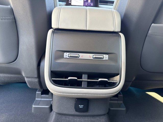 new 2025 Lincoln Nautilus car, priced at $58,020