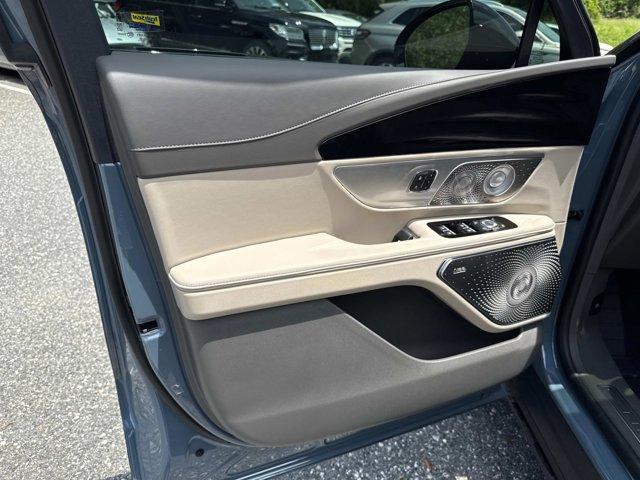 new 2025 Lincoln Nautilus car, priced at $68,910