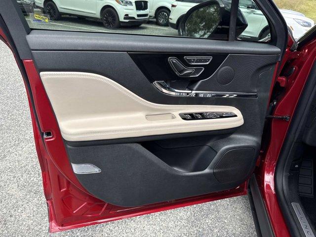 new 2025 Lincoln Corsair car, priced at $52,085