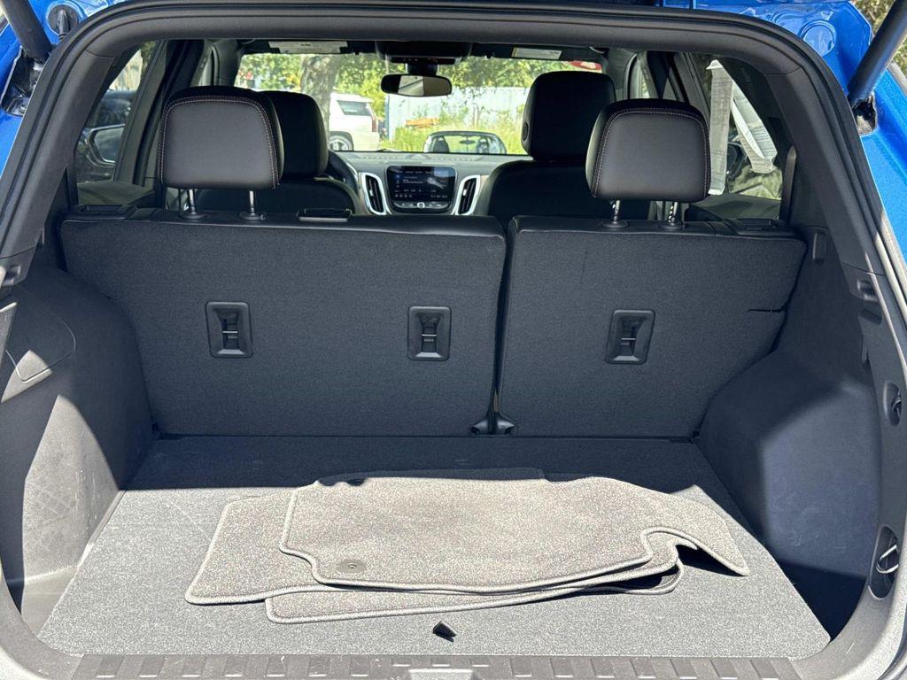 used 2024 Chevrolet Equinox car, priced at $26,900