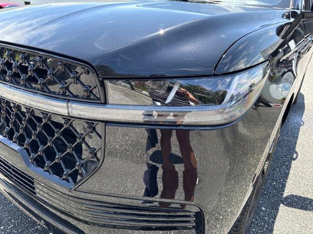 new 2025 Lincoln Navigator car, priced at $112,365