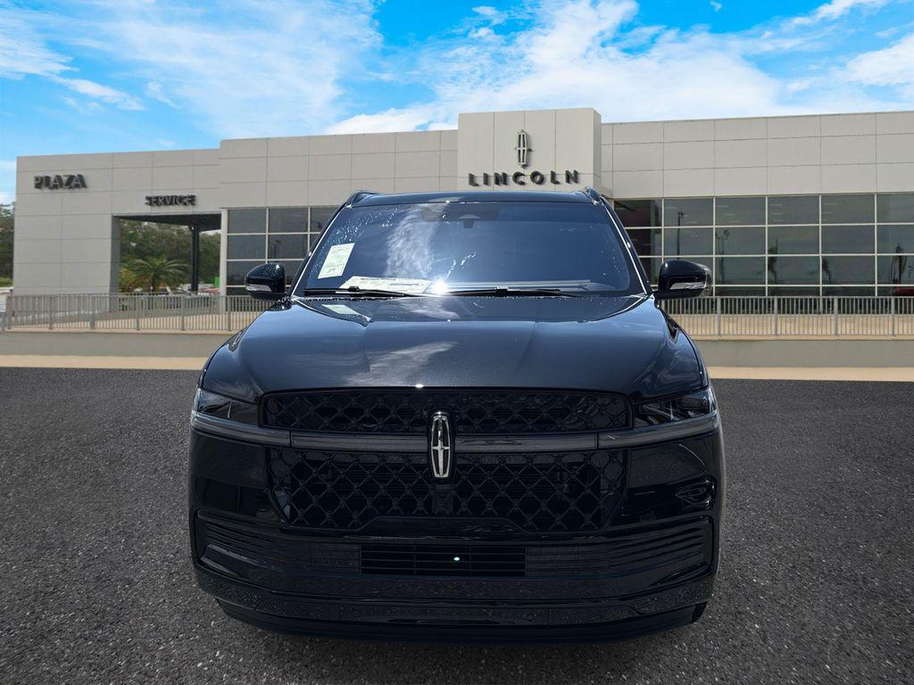 new 2025 Lincoln Navigator car, priced at $112,365