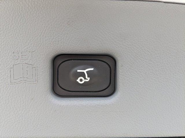 used 2022 Lincoln Nautilus car, priced at $38,900