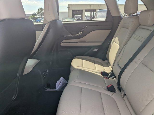 new 2025 Lincoln Corsair car, priced at $45,670