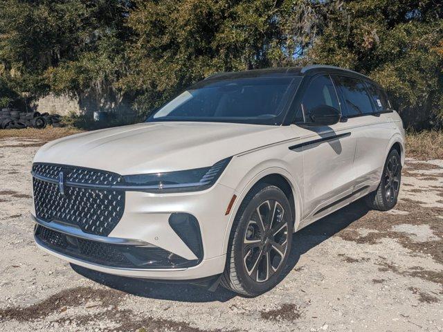 new 2025 Lincoln Nautilus car, priced at $69,660