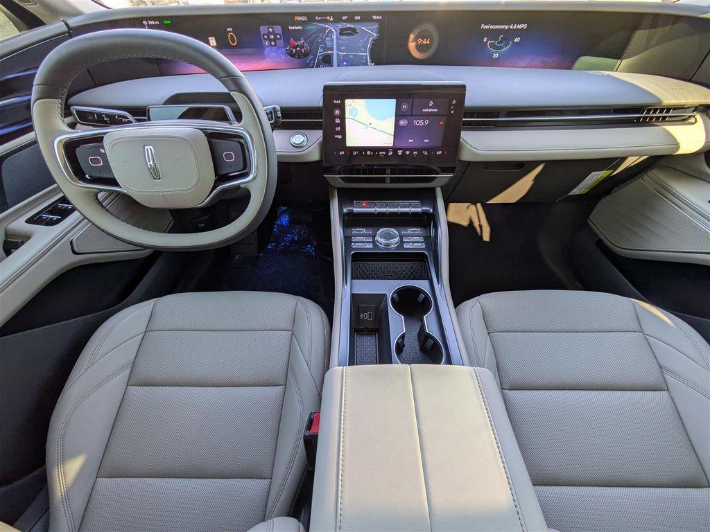 new 2025 Lincoln Nautilus car, priced at $56,235