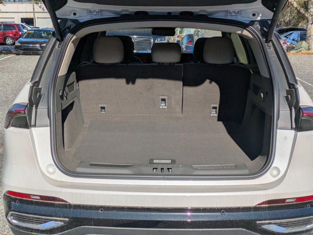new 2025 Lincoln Nautilus car, priced at $56,235