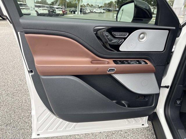 new 2025 Lincoln Aviator car, priced at $79,460