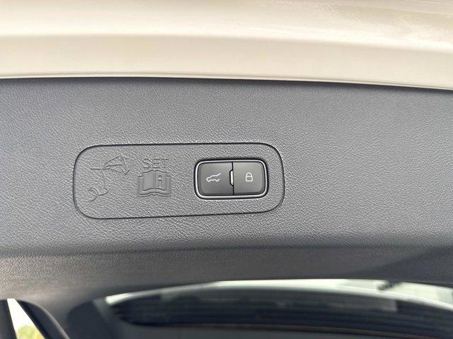 new 2025 Lincoln Aviator car, priced at $79,460