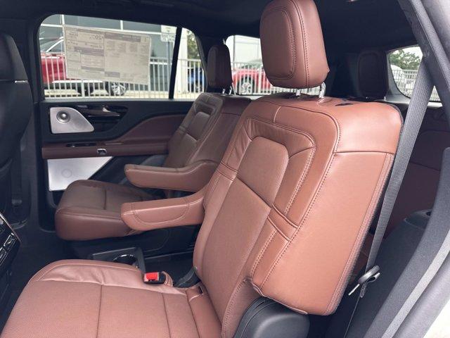 new 2025 Lincoln Aviator car, priced at $79,460