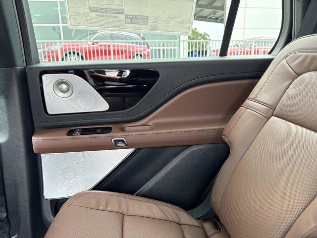 new 2025 Lincoln Aviator car, priced at $79,460