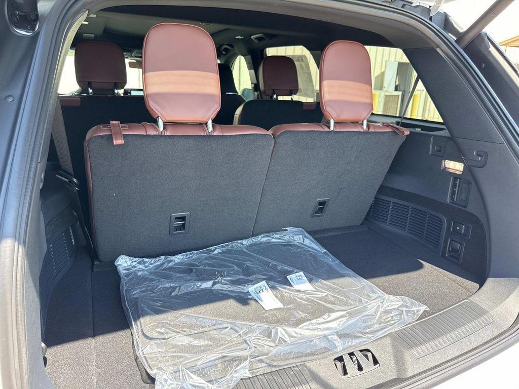 new 2025 Lincoln Aviator car, priced at $83,940