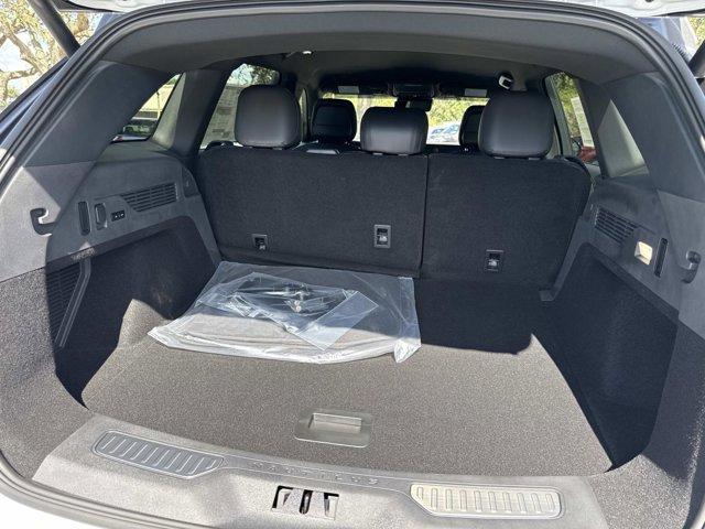 new 2025 Lincoln Nautilus car, priced at $59,535