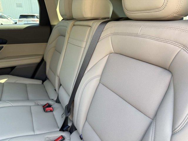 new 2025 Lincoln Nautilus car, priced at $64,320