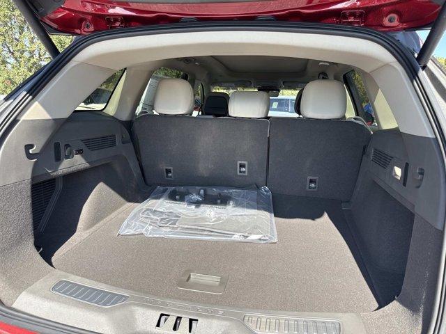 new 2025 Lincoln Nautilus car, priced at $64,320