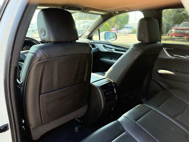 used 2023 Cadillac XT5 car, priced at $24,990