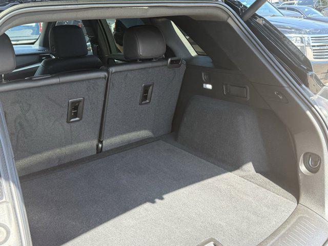 used 2023 Cadillac XT5 car, priced at $27,499