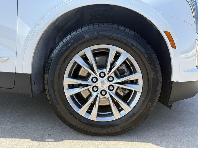 used 2023 Cadillac XT5 car, priced at $28,900