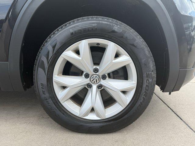 used 2020 Volkswagen Atlas car, priced at $21,499