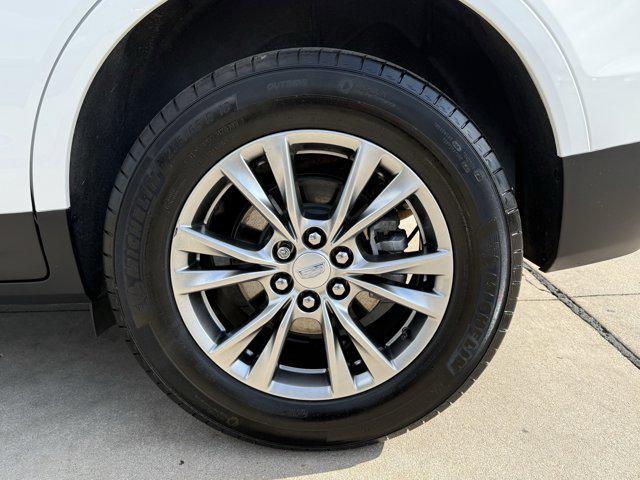 used 2023 Cadillac XT5 car, priced at $31,900