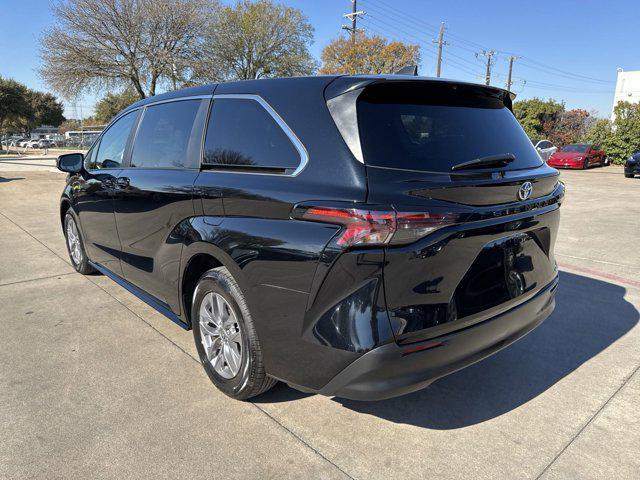 used 2023 Toyota Sienna car, priced at $37,999